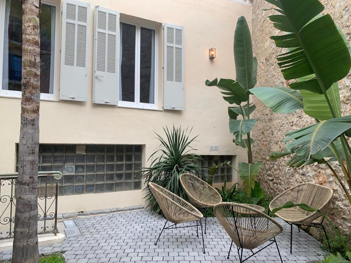 Les Fougeres Festival Jardin Garage Apartment